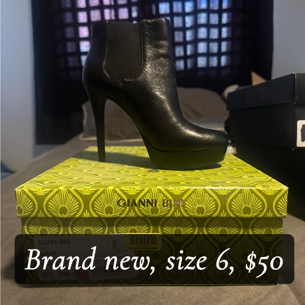 Gianni Bini Black Heeled Ankle Boots